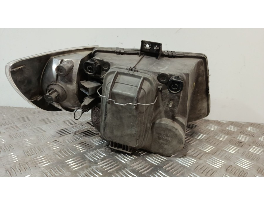 Recambio de faro izquierdo para mercedes-benz clase v furgoneta (638/2) v 230 (638274) referencia OEM IAM 6388201961  