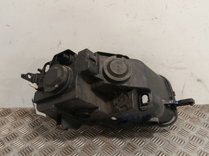 Recambio de faro izquierdo para citroën c4 cactus 1.2 vti 82 referencia OEM IAM 9800901380  