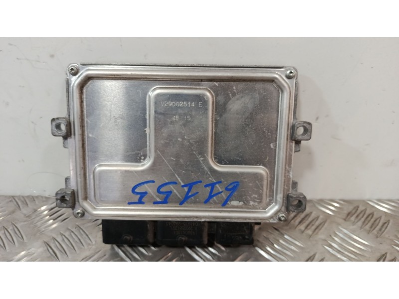 Recambio de centralita motor uce para citroën c4 cactus 1.2 vti 82 referencia OEM IAM 9811545080  