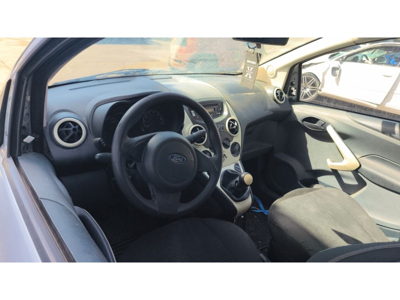 ford ka (ru8) del año 2010