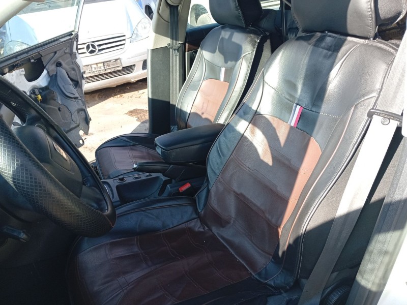 Recambio de asiento delantero izquierdo para seat exeo (3r2) 2.0 tdi referencia OEM IAM 8E0881105BH  