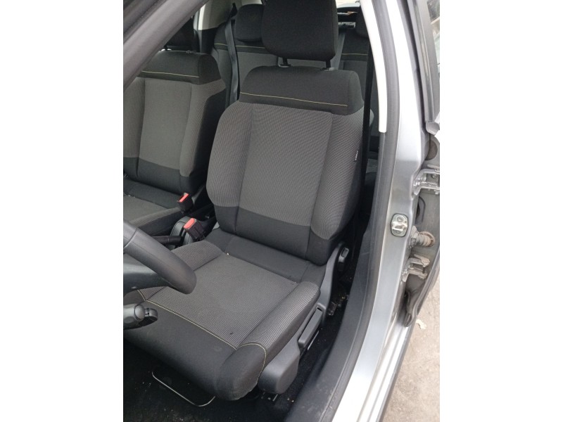 Recambio de asiento delantero izquierdo para citroën c3 iii (sx) 1.2 puretech 82 referencia OEM IAM 1622822780  