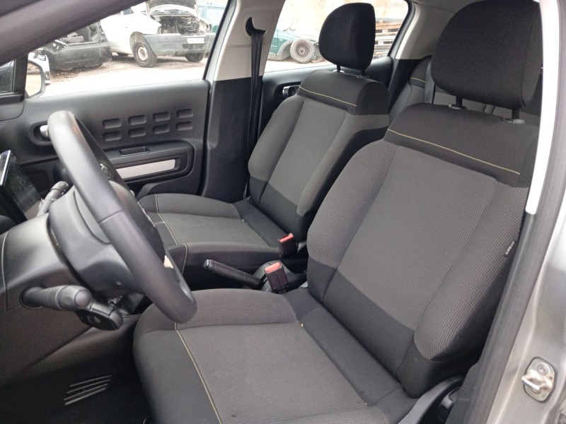 Recambio de asiento delantero izquierdo para citroën c3 iii (sx) 1.2 puretech 82 referencia OEM IAM 1622822780  