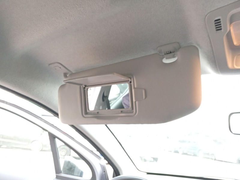 Recambio de parasol izquierdo para citroën c3 iii (sx) 1.2 puretech 82 referencia OEM IAM 96738898BJ  