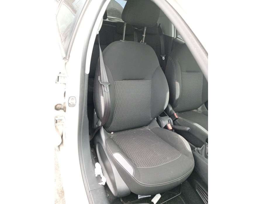 Recambio de asiento delantero derecho para peugeot 208 i (ca_, cc_) 1.2 vti 82 referencia OEM IAM 1608106580  