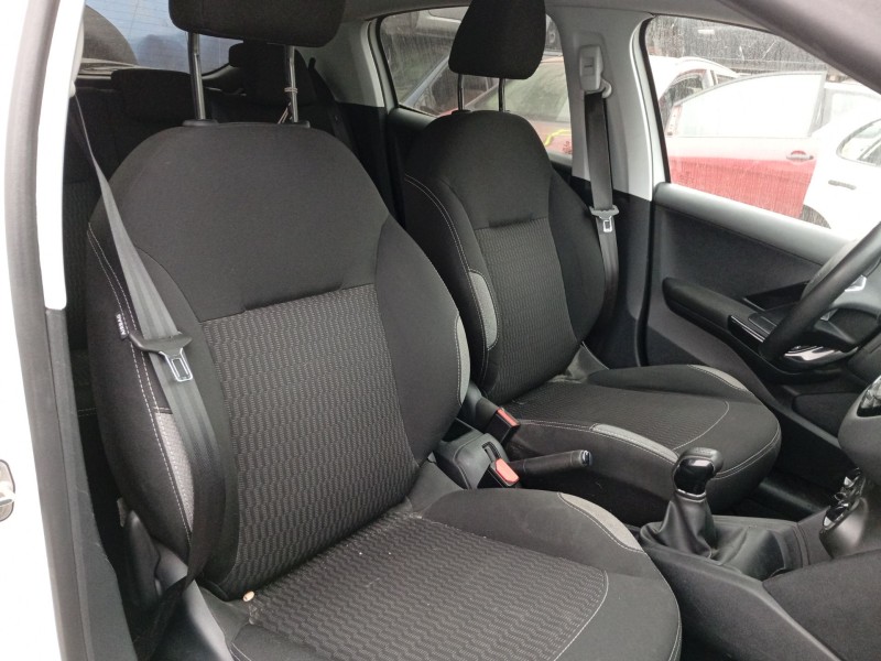 Recambio de asiento delantero derecho para peugeot 208 i (ca_, cc_) 1.2 vti 82 referencia OEM IAM 1608106580  