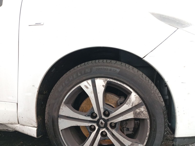 Recambio de plastico paso rueda delantero derecho para renault grand scénic iii (jz0/1_) 1.6 dci (jz00, jz12) referencia OEM IAM