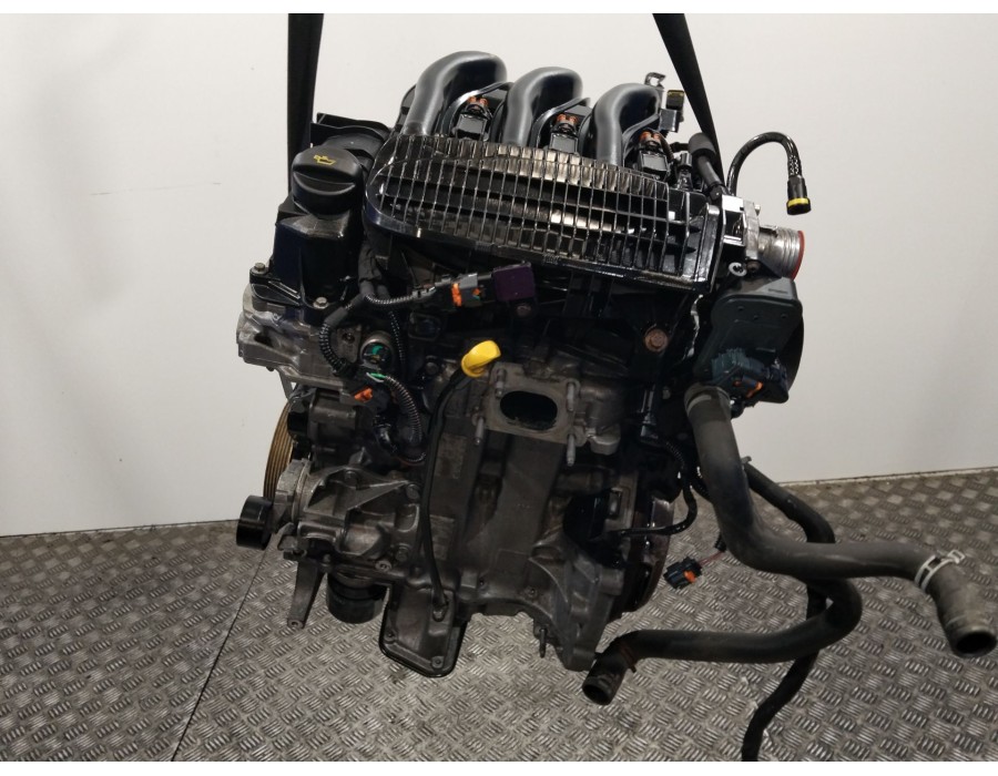 Recambio de motor completo para citroën c4 cactus 1.2 vti 82 referencia OEM IAM 1627122980 / 1627123380  