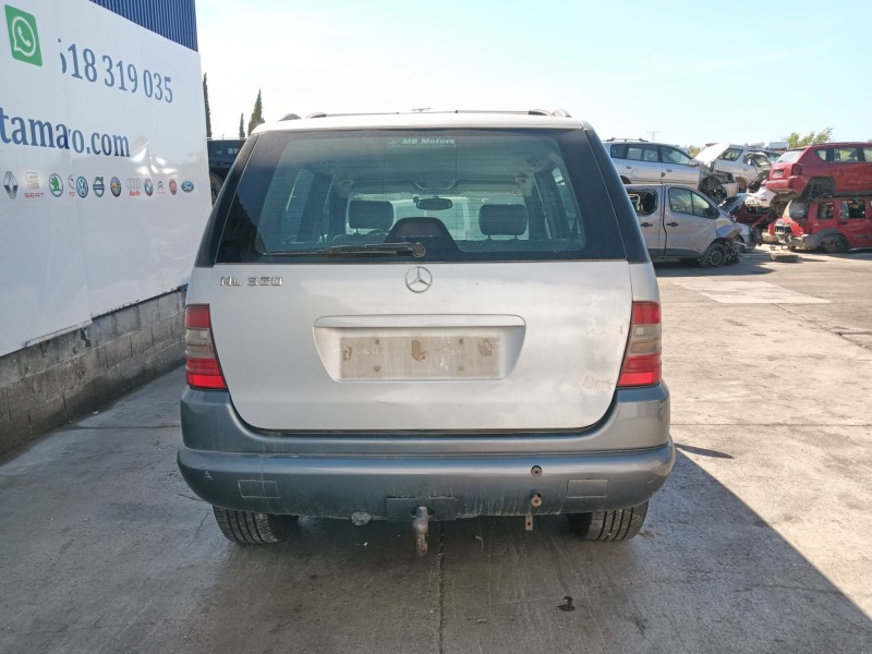 mercedes-benz clase m (w163) del año 1998