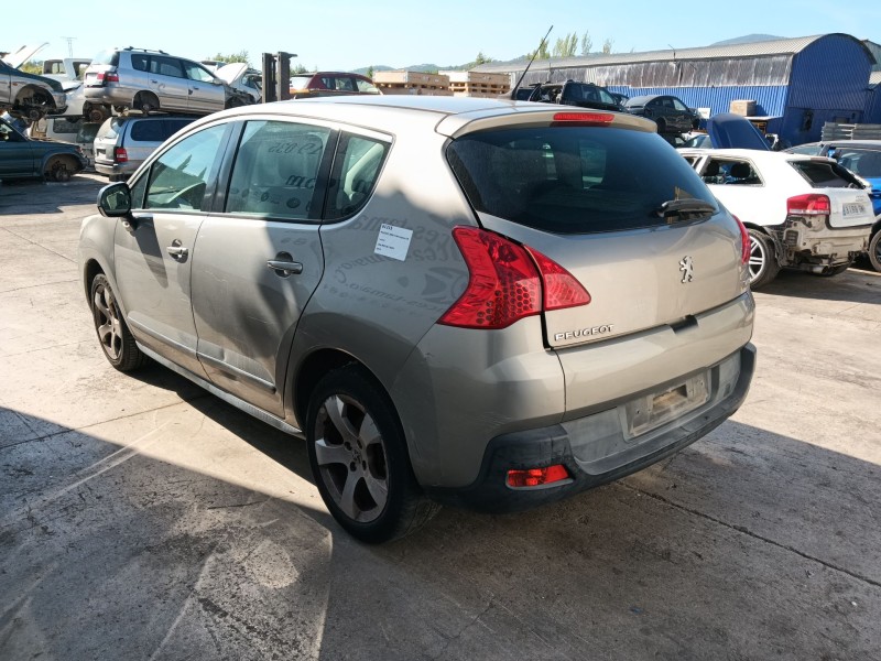 peugeot 3008 i monospace (0u_) del año 2013