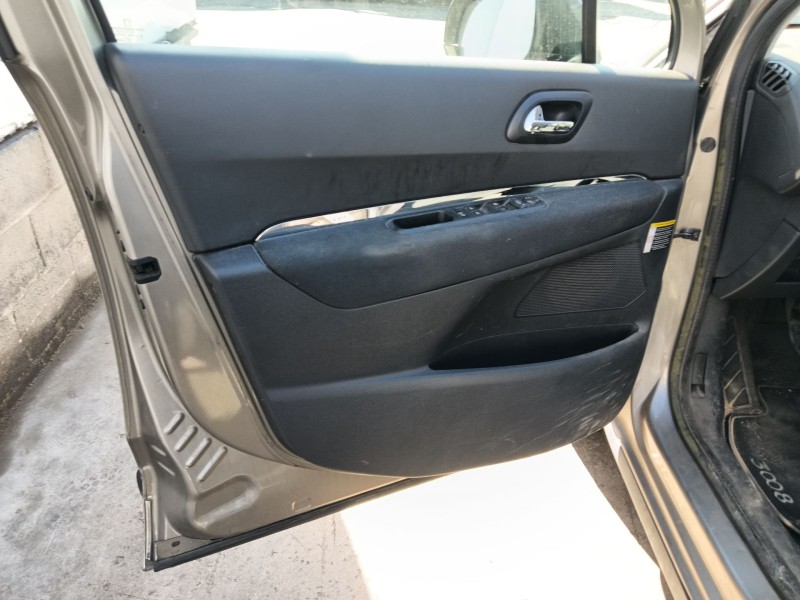 peugeot 3008 i monospace (0u_) del año 2013