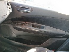 Recambio de guarnecido puerta delantera derecha para fiat bravo ii (198_) 1.9 d multijet (198axb1a) referencia OEM IAM 1479296  
