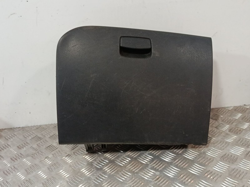 Recambio de guantera para kia picanto 1.0 cat referencia OEM IAM 845121Y000  