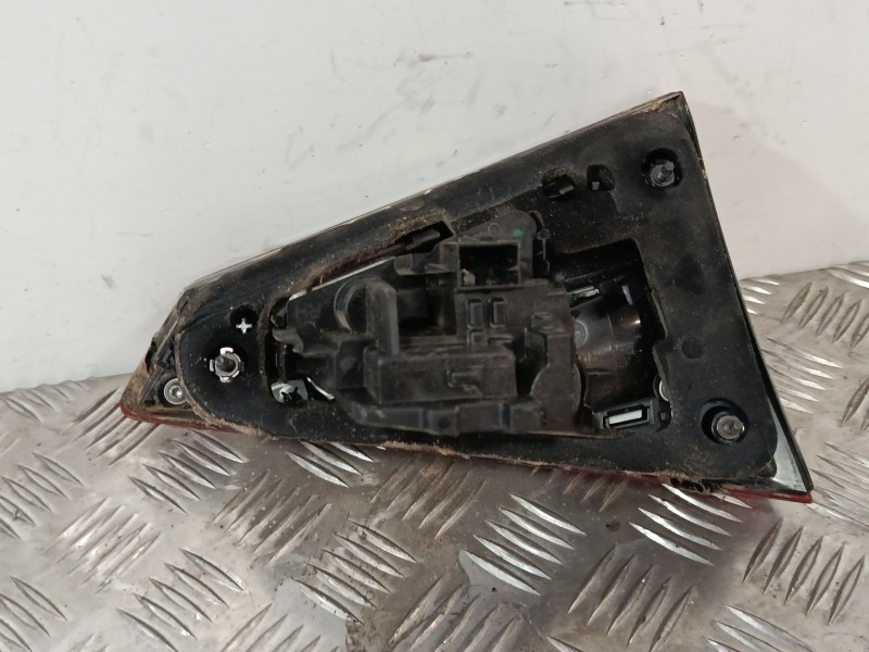 Recambio de piloto trasero porton derecho para seat arona (kj7, kjp) 1.0 tsi referencia OEM IAM 6F9945308D  