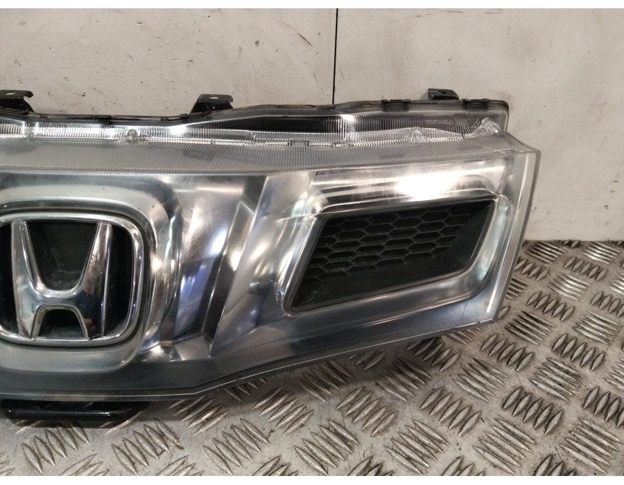 Recambio de rejilla delantera para honda civic viii hatchback (fn, fk) 2.2 ctdi (fk3) referencia OEM IAM 031520301  