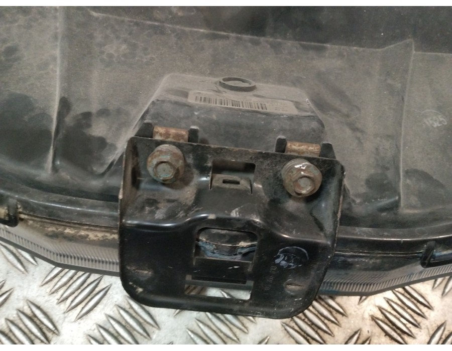 Recambio de rejilla delantera para honda civic viii hatchback (fn, fk) 2.2 ctdi (fk3) referencia OEM IAM 031520301  