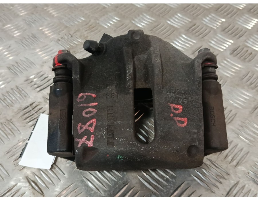 Recambio de pinza freno delantera derecha para renault grand scénic ii (jm0/1_) 1.6 referencia OEM IAM 0204Y01308  