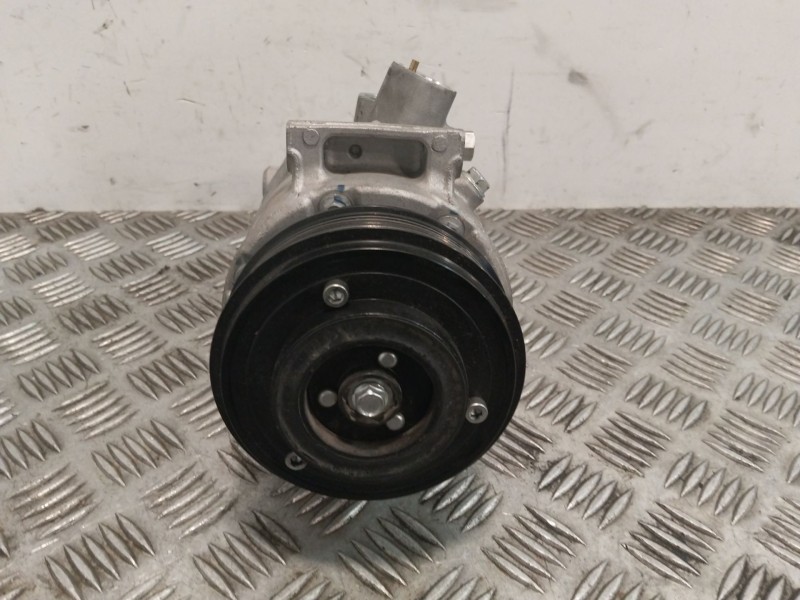 Recambio de compresor aire acondicionado para seat ibiza iv (6j5, 6p1) 1.6 tdi referencia OEM IAM 20A8675A  