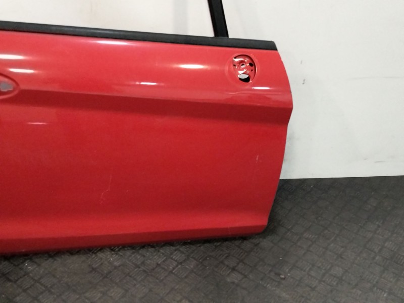 Recambio de puerta delantera derecha para ford fiesta (ccn) 1.25 16v cat referencia OEM IAM 1806117  