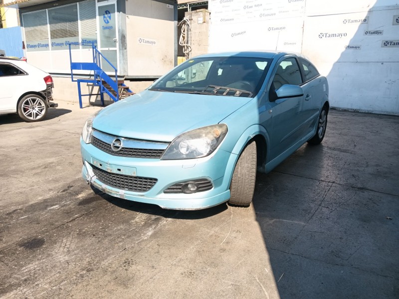 opel astra h gtc (a04) del año 2009