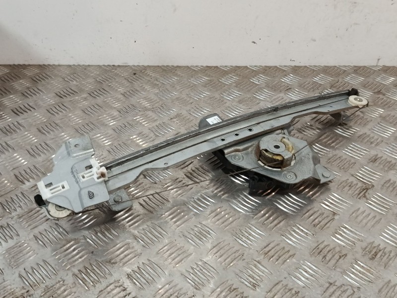 Recambio de elevalunas delantero izquierdo para dacia duster (hs_) 1.2 tce 125 referencia OEM IAM 807210751R  