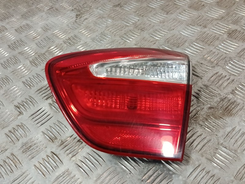 Recambio de piloto trasero izquierdo interior para kia rio iii (ub) 1.25 cvvt referencia OEM IAM 924301W2  