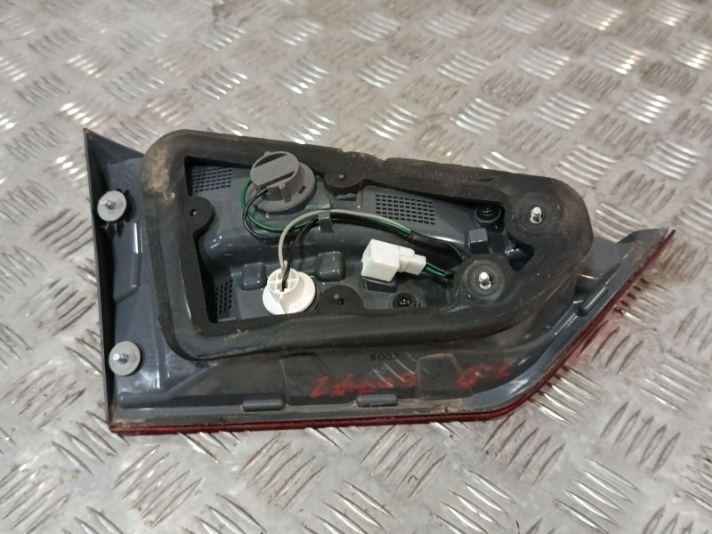 Recambio de piloto trasero derecho interior para hyundai ix20 (jc) 1.4 crdi referencia OEM IAM 924141K000 924041K000 