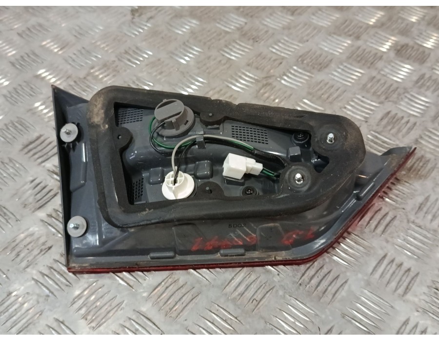 Recambio de piloto trasero derecho interior para hyundai ix20 (jc) 1.4 crdi referencia OEM IAM 924141K000 924041K000 