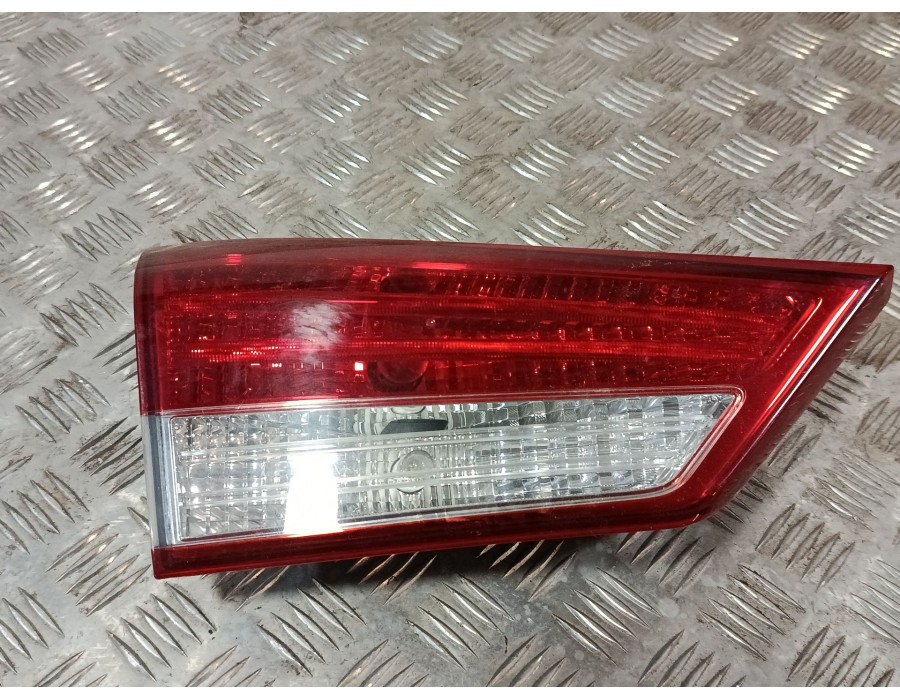 Recambio de piloto trasero izquierdo interior para hyundai ix20 (jc) 1.4 crdi referencia OEM IAM 924131K000 924031K000 