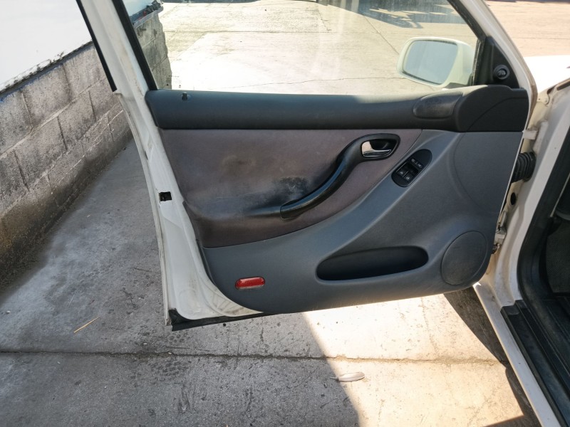 seat leon (1m1) del año 2002
