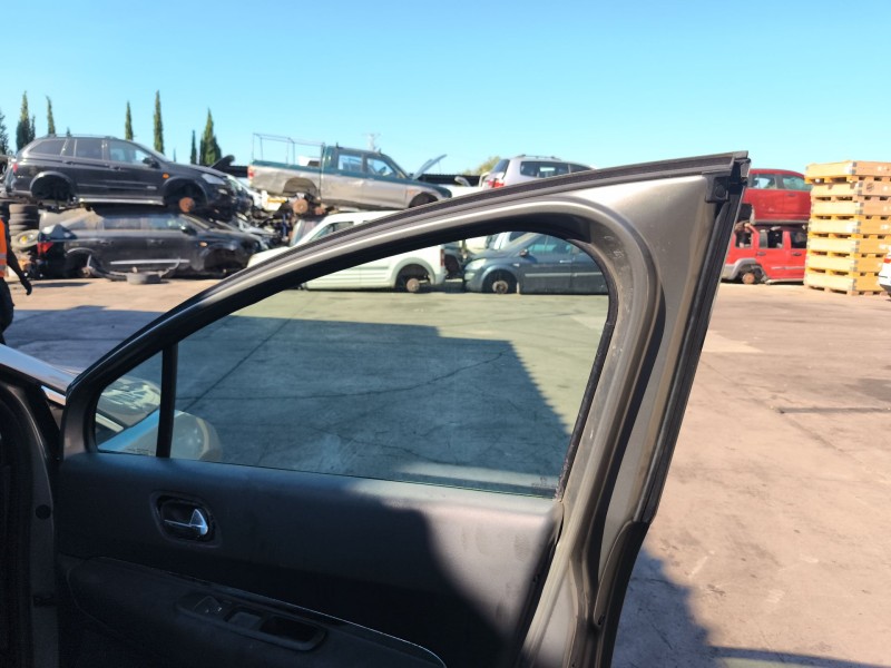 Recambio de luna delantera derecha para peugeot 3008 i monospace (0u_) 1.6 hdi referencia OEM IAM 9806046580  