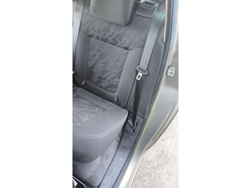 Recambio de cinturon seguridad trasero izquierdo para peugeot 3008 i monospace (0u_) 1.6 hdi referencia OEM IAM 8975HY  