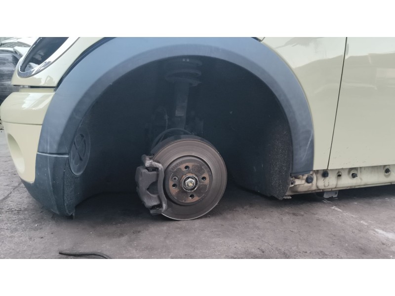 Recambio de paso de rueda delantero izquierdo para mini mini (r56) cooper referencia OEM IAM 41002755189 41007270355 