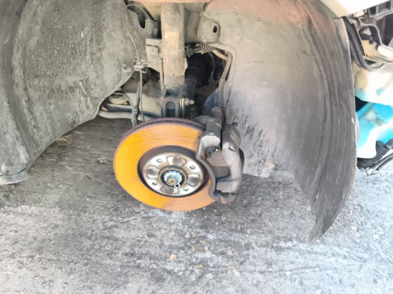 Recambio de mangueta delantera derecha para peugeot 3008 i monospace (0u_) 1.6 hdi referencia OEM IAM 364796  