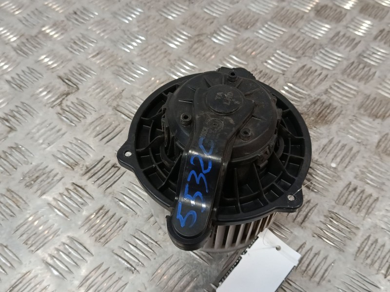 Recambio de motor calefaccion para kia picanto 1.0 cat referencia OEM IAM F00S3B2468  