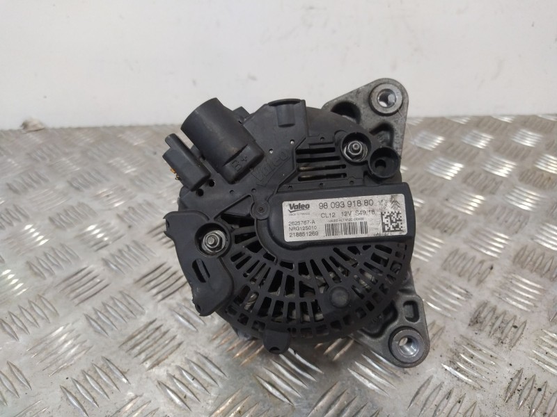 Recambio de alternador para citroën c3 iii (sx) 1.2 thp 110 referencia OEM IAM 9809391880  