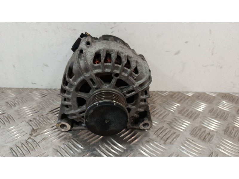 Recambio de alternador para citroën c4 cactus 1.2 vti 82 referencia OEM IAM 9806007480 1610048280 