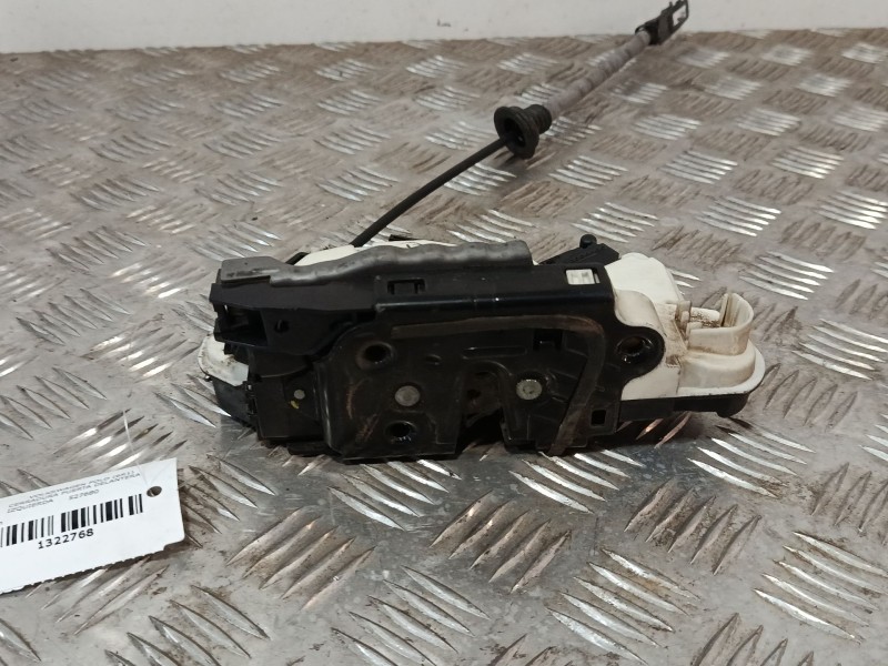 Recambio de cerradura puerta delantera izquierda para volkswagen polo (6r1) referencia OEM IAM 527680  