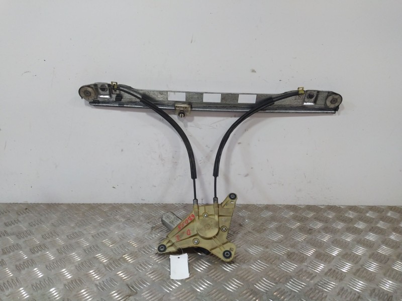 Recambio de elevalunas delantero izquierdo para renault master iii furgoneta (fv) 2.3 dci 145 fwd (fv0e, fv0f, fv0h, fv02, fv0m,