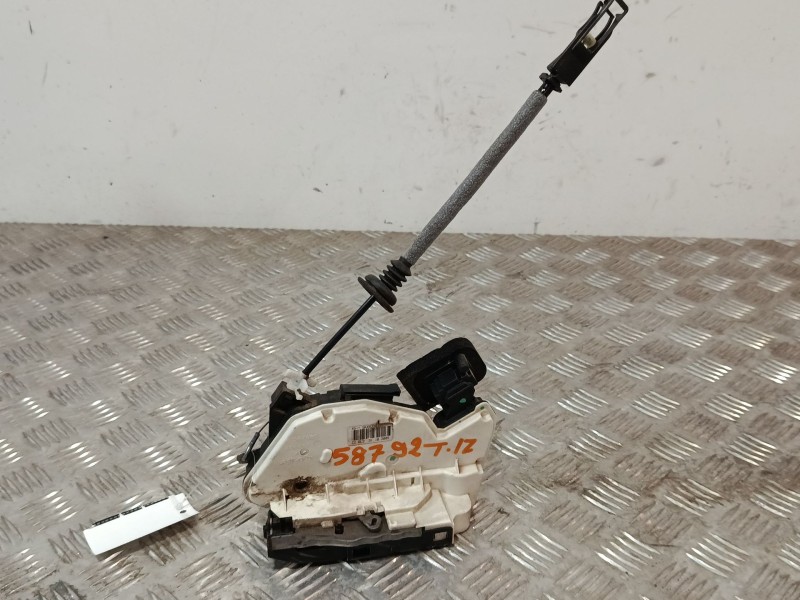 Recambio de cerradura puerta trasera izquierda para volkswagen polo (6r1) referencia OEM IAM 527680 6V1837016A 