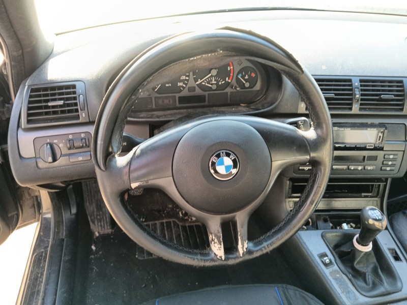 bmw 3 (e46) del año 2000