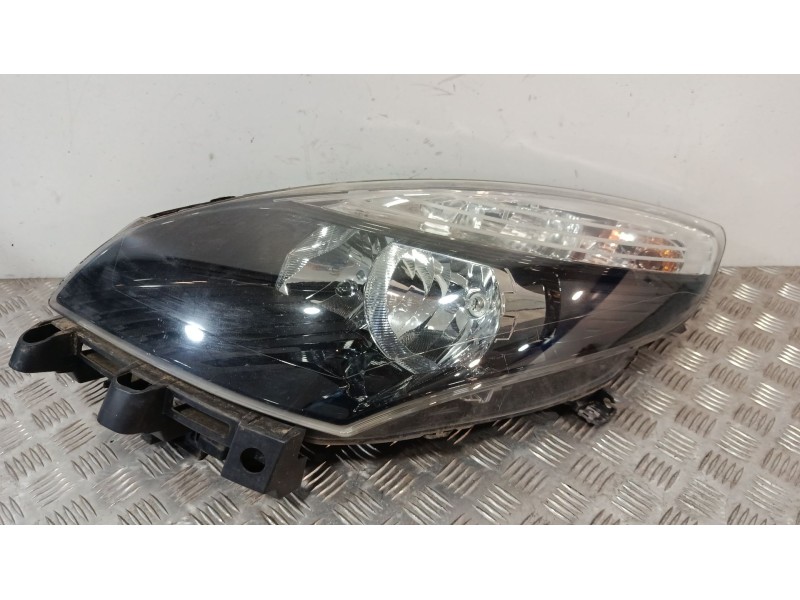 Recambio de faro izquierdo para renault grand scénic iii (jz0/1_) 1.5 dci referencia OEM IAM 89903290 260606760R 