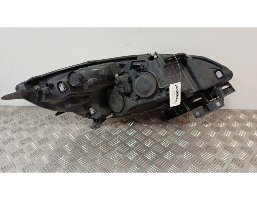 Recambio de faro izquierdo para renault grand scénic iii (jz0/1_) 1.5 dci referencia OEM IAM 89903290 260606760R 