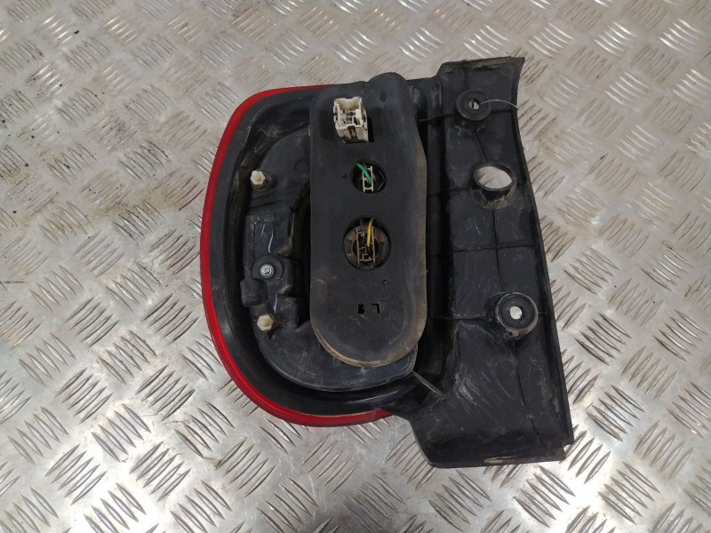 Recambio de piloto trasero izquierdo para nissan micra iv (k13k, k13kk) 1.2 referencia OEM IAM 22017945  