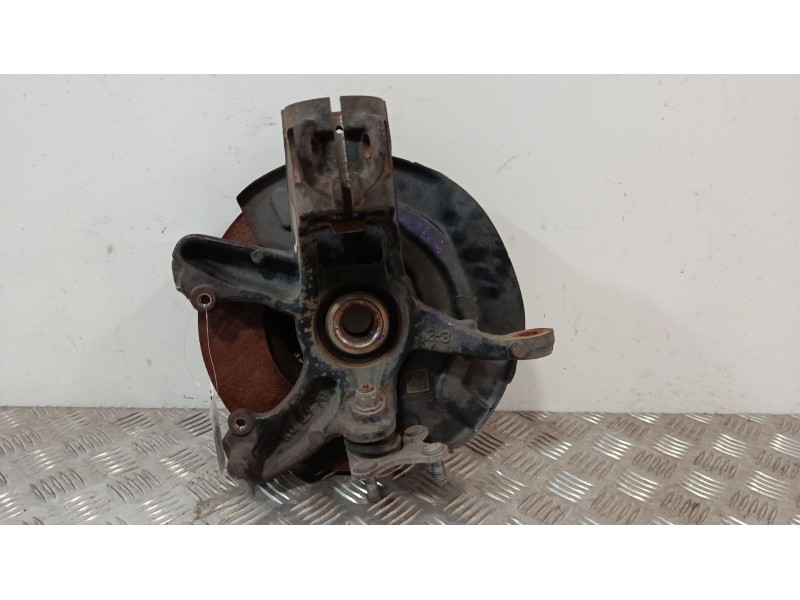 Recambio de mangueta delantera derecha para seat arona (kj7, kjp) 1.0 tsi referencia OEM IAM 2Q0407256K  