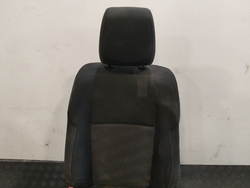 Recambio de asiento delantero izquierdo para toyota auris (_e18_) 1.4 d-4d (nde180_) referencia OEM IAM 7163002620  