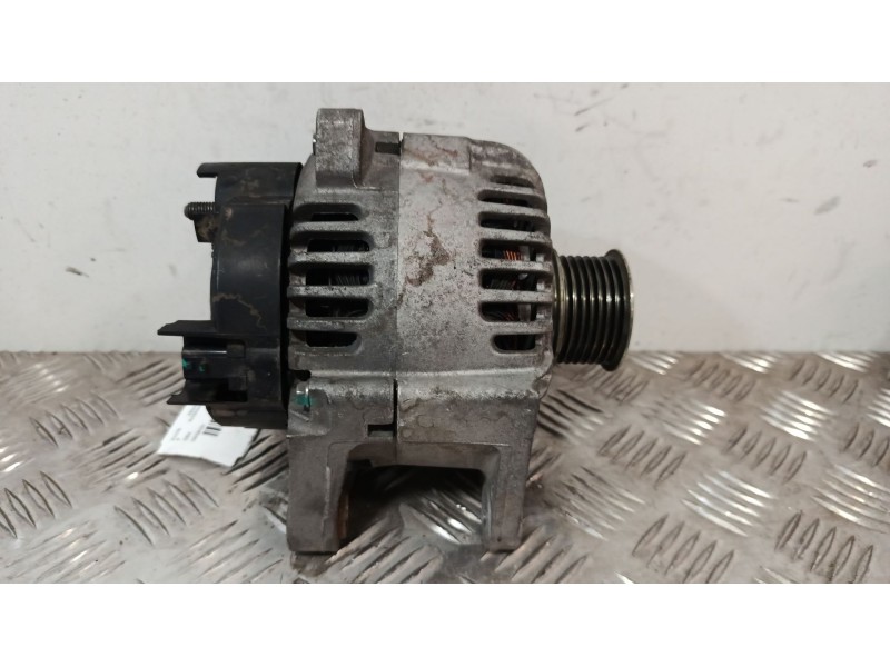 Recambio de alternador para renault scénic ii (jm0/1_) 1.9 dci (jm14) referencia OEM IAM 8200667610  