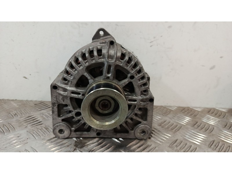 Recambio de alternador para renault scénic ii (jm0/1_) 1.9 dci (jm14) referencia OEM IAM 8200667610  