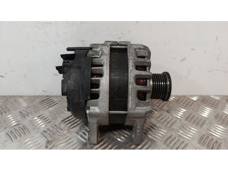 Recambio de alternador para nissan qashqai ii (j11, j11_) 1.7 dci referencia OEM IAM 231005113R  