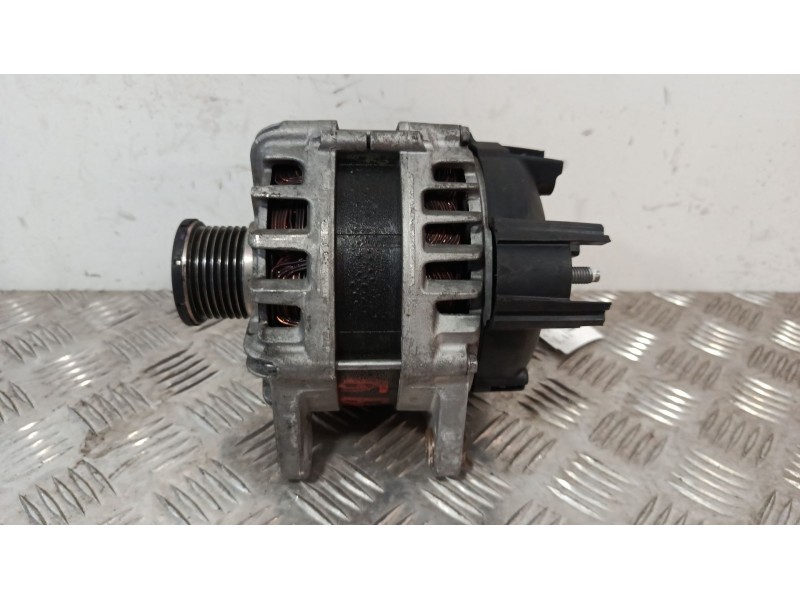 Recambio de alternador para nissan qashqai ii (j11, j11_) 1.7 dci referencia OEM IAM 231005113R  